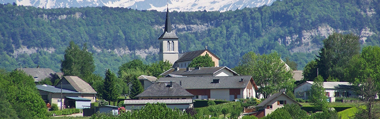 Savoie / Chartreuse / village / église